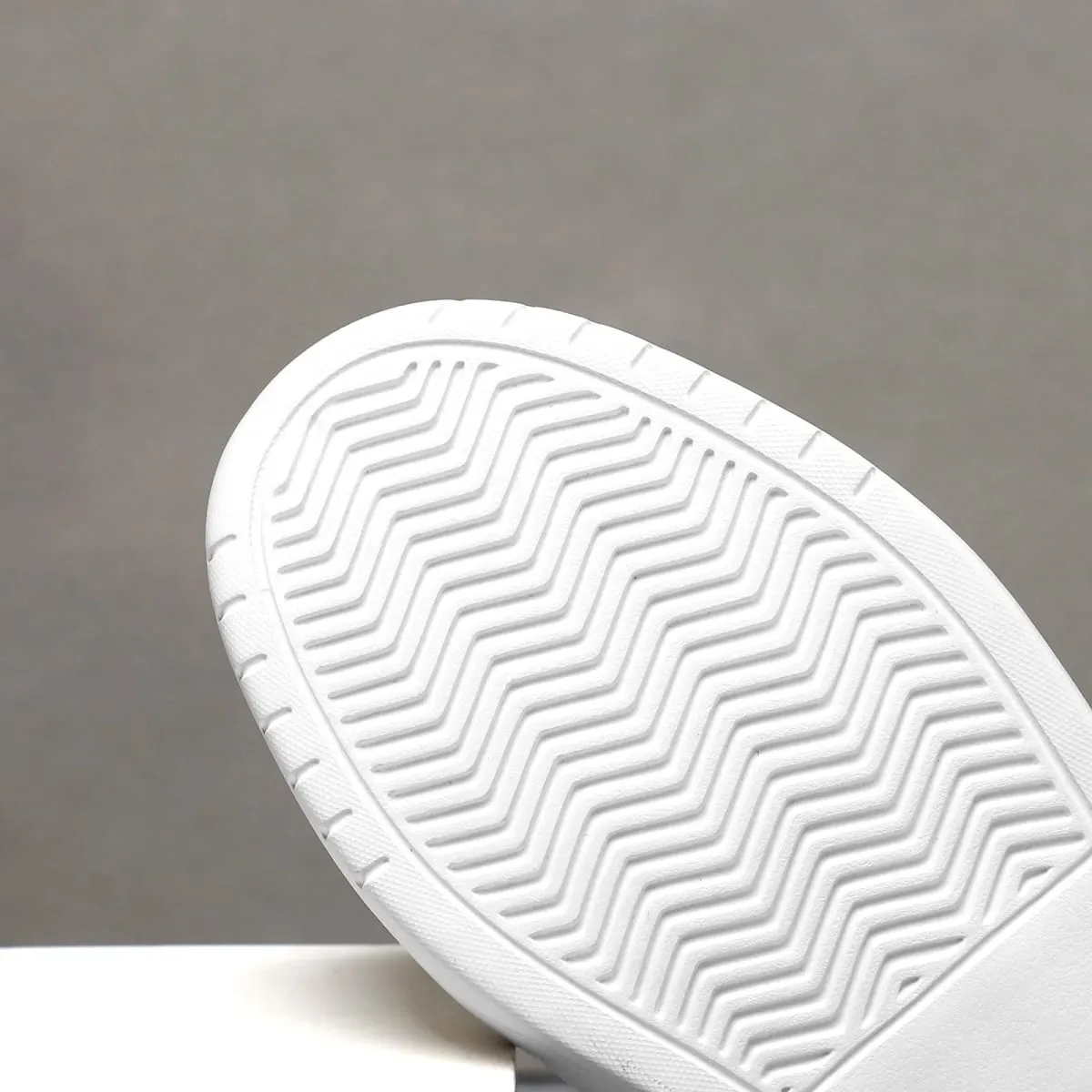 Men Shoes Brand Casual Shoes for Men Comfortable Sneakers Lightweight Walking WoMen Shoes Tenis Masculino Plus Size 35-46 — image 6