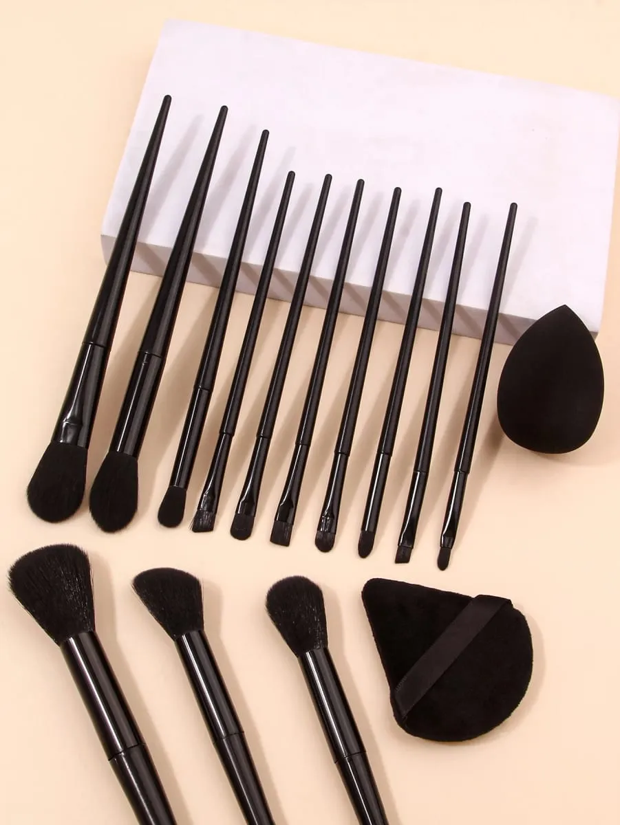 13pcs Black Makeup Brush Set Soft Powder Brush Portable+1pcs Triangular Sponge Puff+1pcs Foundation Make-up Sponge Beauty Egg — image 3