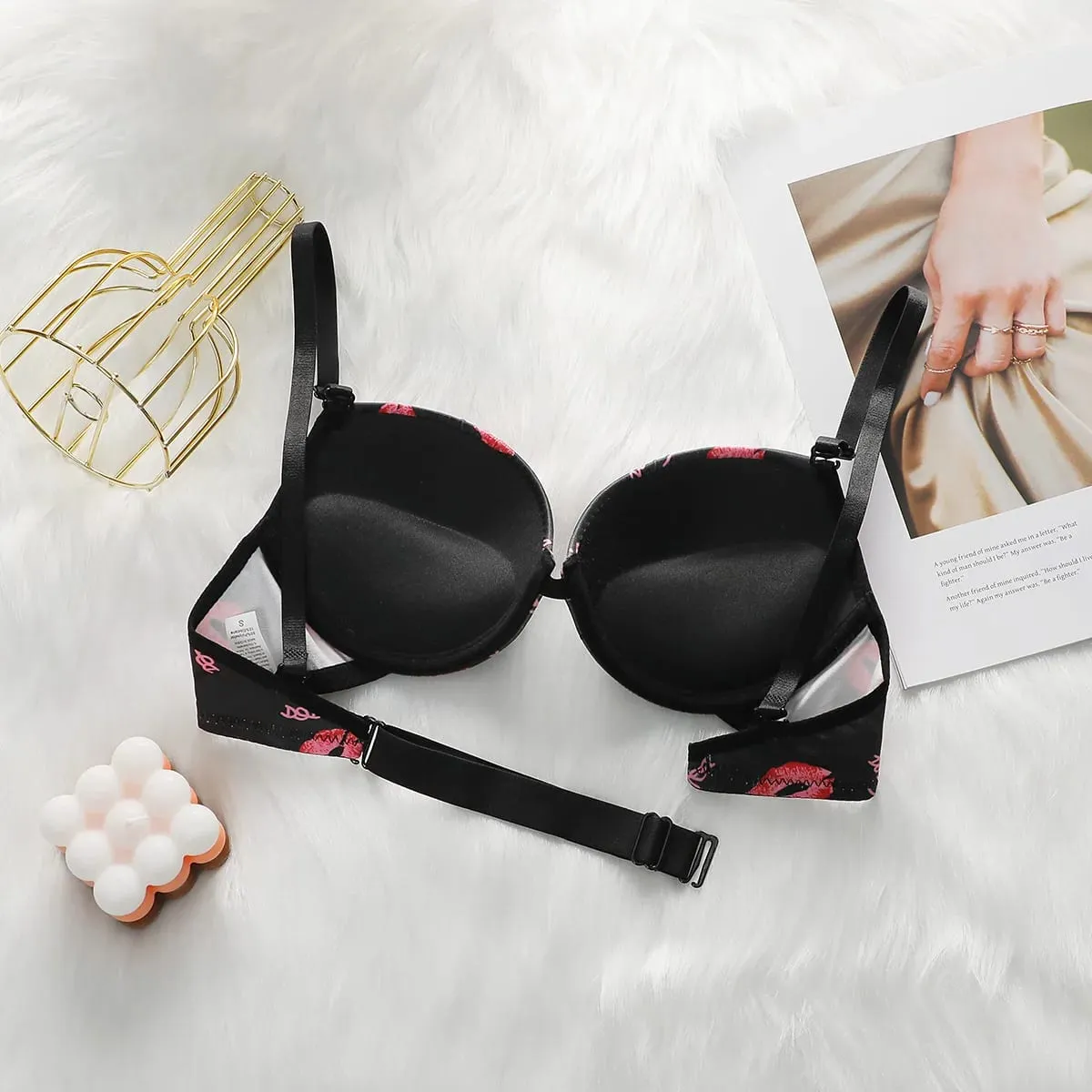 Sexy Damen-Dessous-Set mit Lippenmuster und Stahlfelgen, geraffte Push-ups, atmungsaktive Schultergurte, verstellbares BH-Set A2147 — image 3