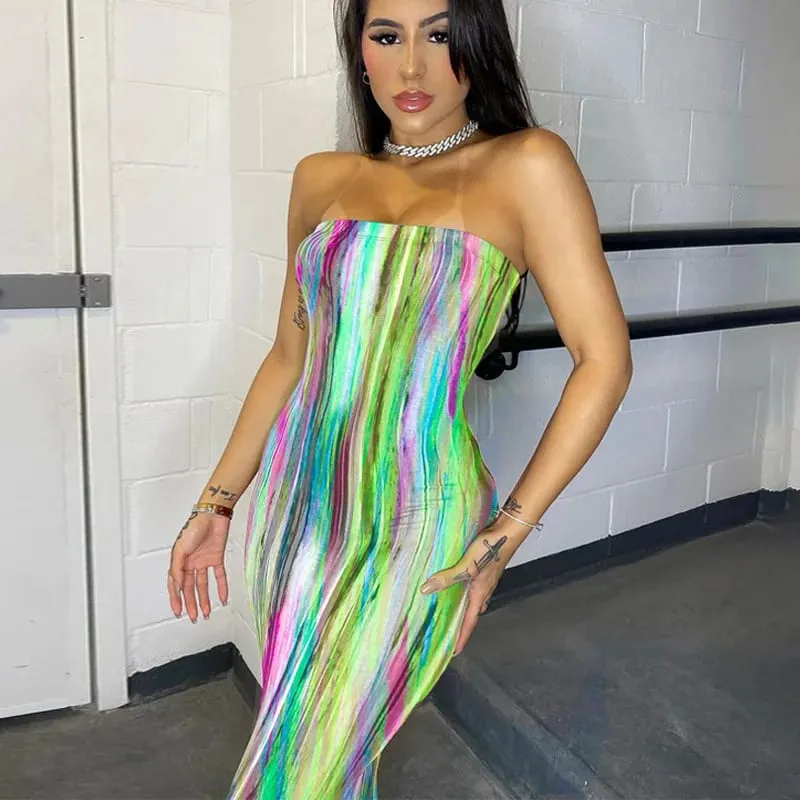 Vestido feminino primavera/verão colorido tie-dye com estampa de ombros de fora no peito — image 12