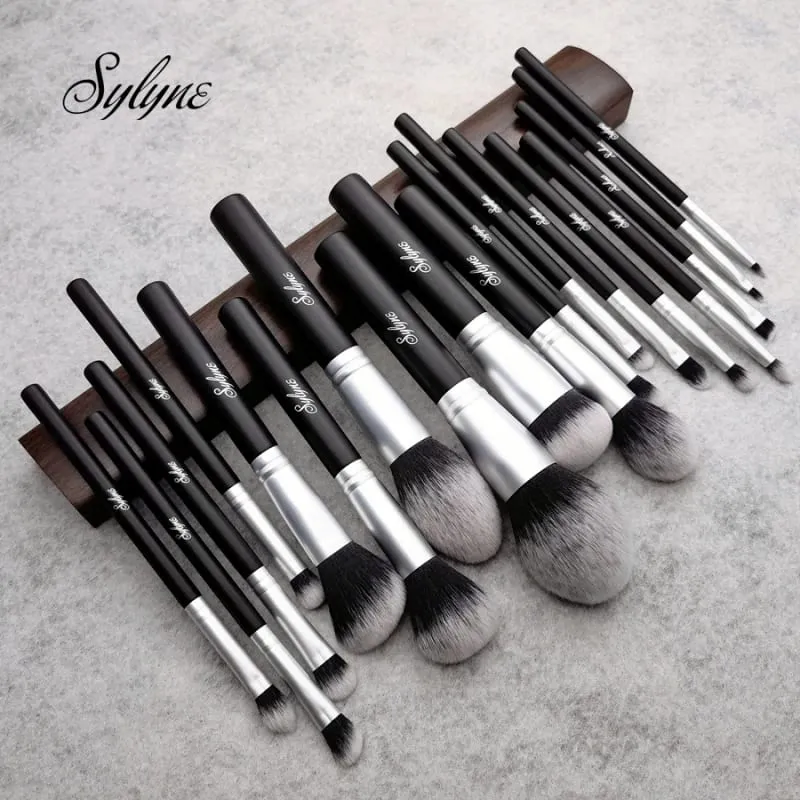 Sylyne Makeup Brush Set 18 Pieces Professional Make Up Brushes Kit — image 1