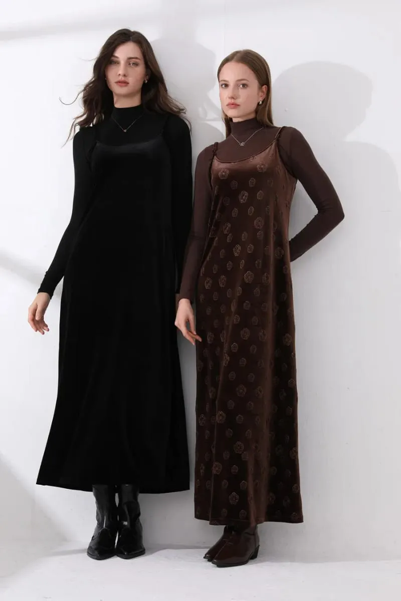 AS 2024 Fall- winter velvet woman clothes adjustable strap dress + basic tops + cardigan + sleeveless dress (ship out in 1 day) — image 1