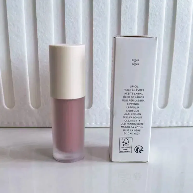Hot Summer Limited Lip Balm Moisturize Mirror Lip Gloss Birthday Cake Strawberry Soft Serv Smell Lipstick Transparent Lip Makeup — image 25
