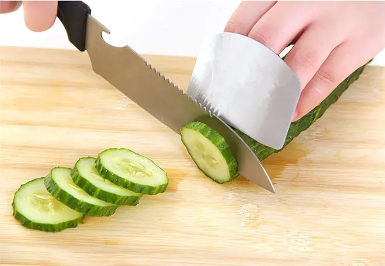Stainless Steel Finger Protector Finger Hand not to Hurt Cut Safety Guard Finger Protection Tools Kitchen Cooking Tools