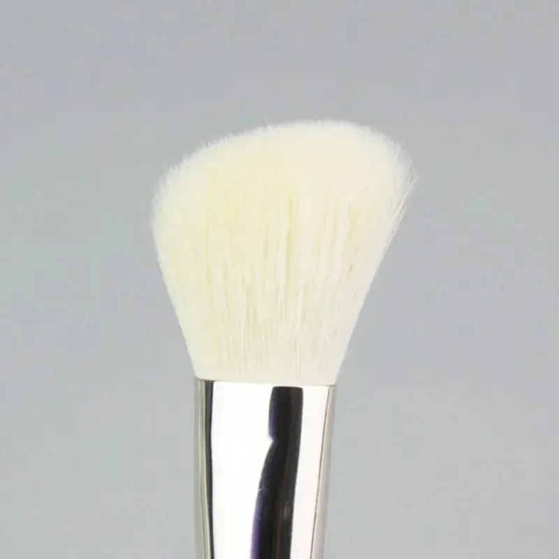 Angled Blush Brush Goat Hair Make up Cream Blush Brush Eye Shadow Blending Contour Makeup Brushes Cosmetic Makeup Tools M168 — image 2