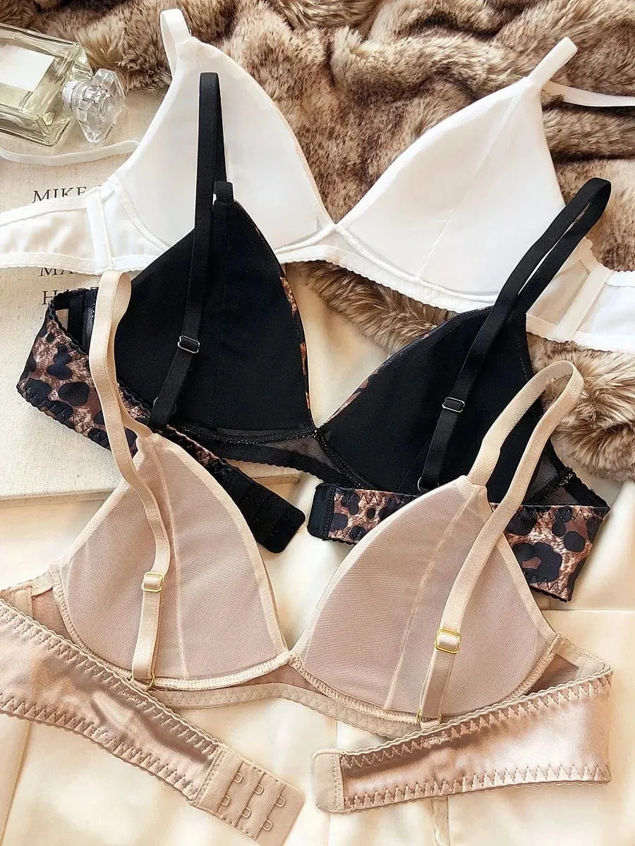 Summer Women Underwear Set Sexy Silken Triangle Cup Wireless Bras French Bralette Seamless Intimates Bra and Thong Lingerie Set — image 2