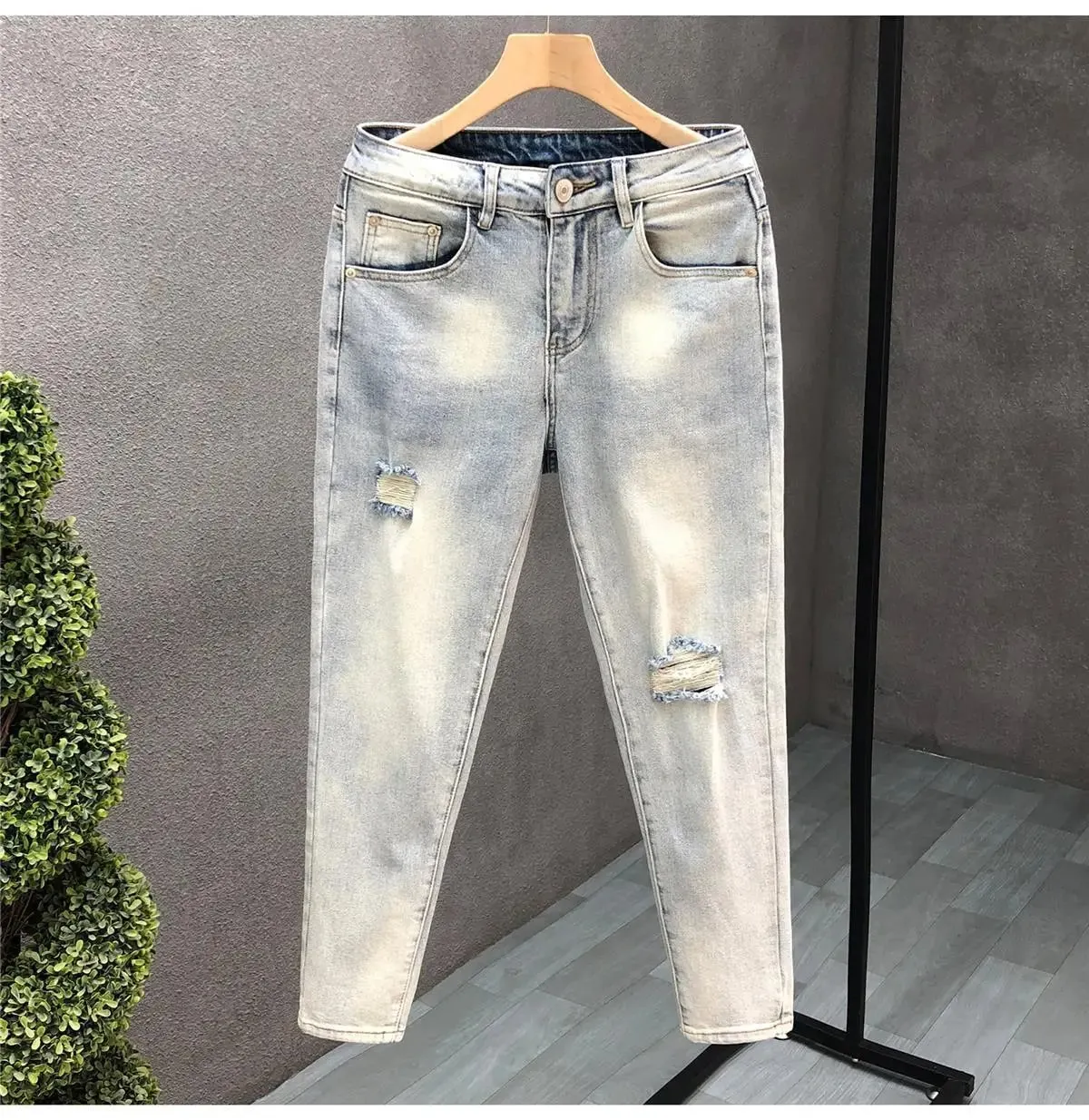 Spring and Autumn Ripped Jeans Men's Slim-fitting Small Feet Light-colored Summer Pants New Designer Kpop Men's Thin Trousers — image 9