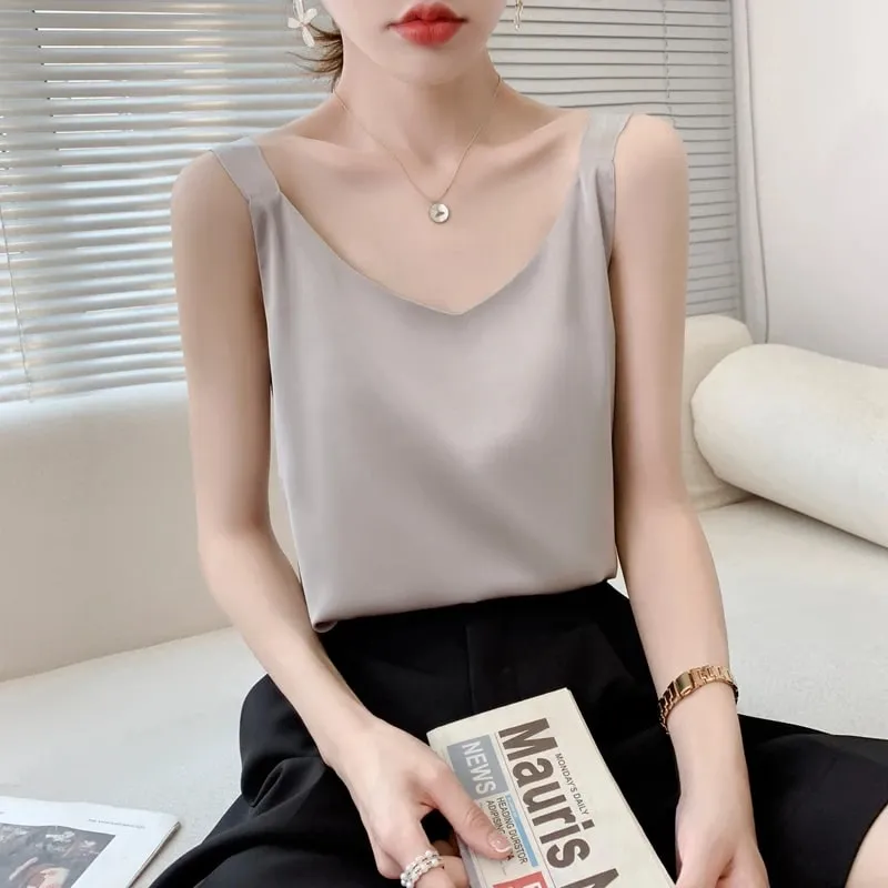 Silk Camisole Ladies Summer Suit Inside V-Neck Satin Bottoming Vest 2025 Thin Loose Sleeveless Sling Silk Tops Small Shirt Trend — image 4