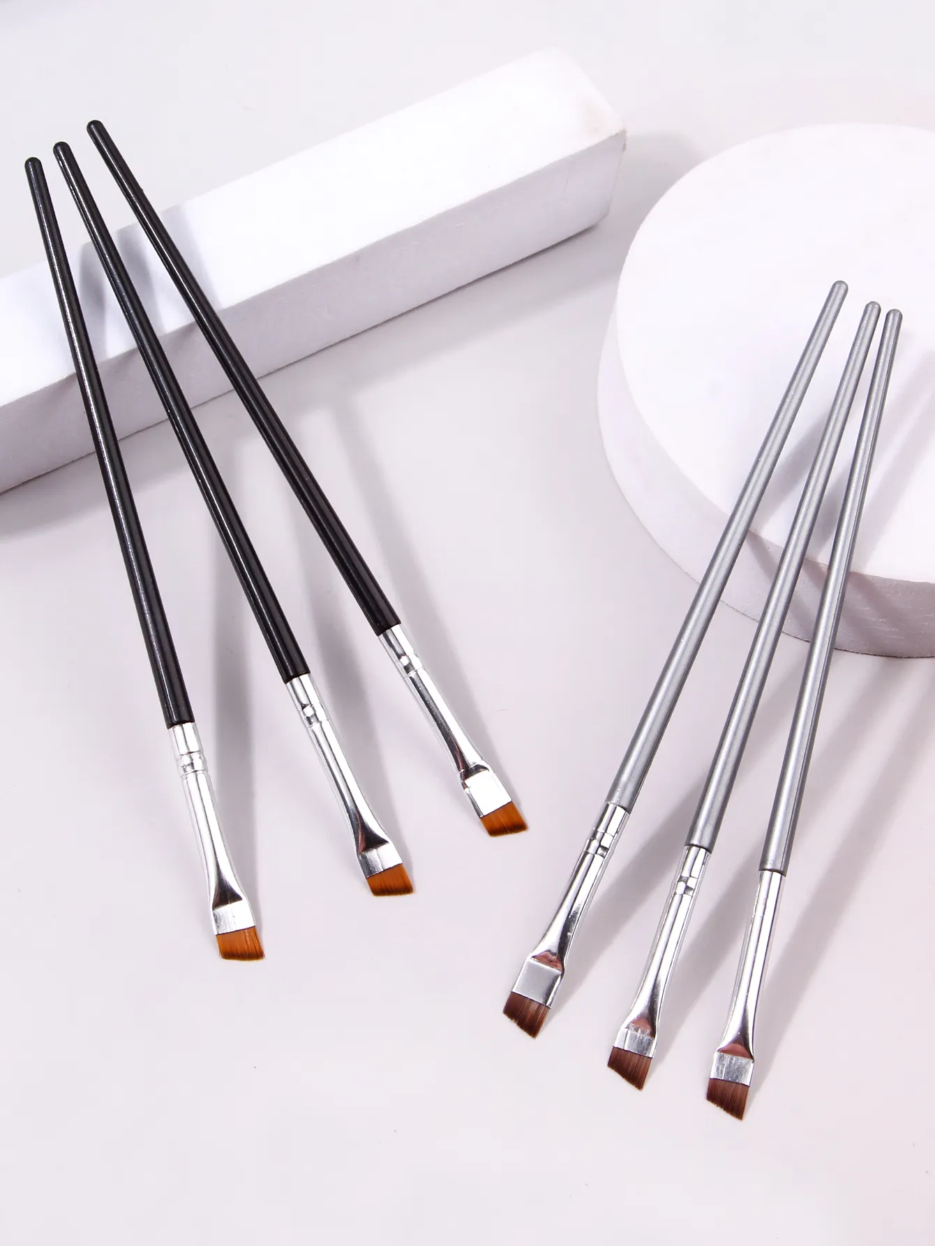 6PCS Thin Eyeliner Makeup Brush Set Fine Liner Brushes Professional Angled Eyebrow Brush High Quality Brow Contour Makeup Tool