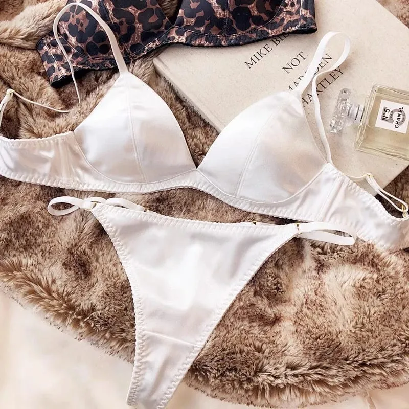 Women Sexy Underwear Triangular Cup Bra Set Small Chest Top Support Bra Comfortable Push Up Bra Breathable Seamless Underwear — image 6