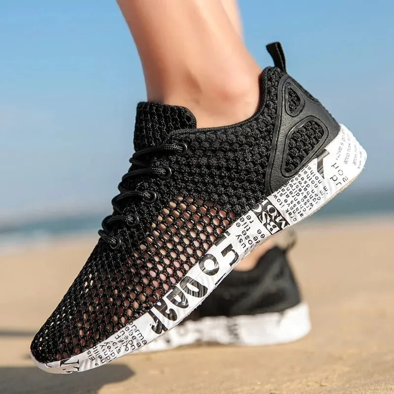 Men Aqua Shoes Summer Breathable Trekking Wading Beach Shoes Quick Drying Outdoor Fishing Wading Shoes Male Water Sneakers Light
