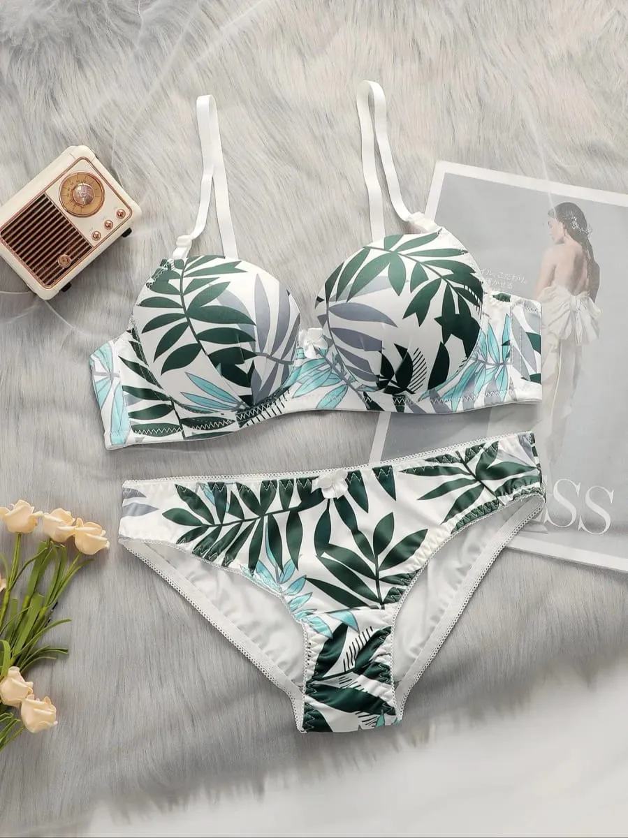 Women's Sexy Underwear Set Steel Ring Pull Gathering 3/4 Cup Leaf Printed Underwear Underwear Set A2137 — image 1