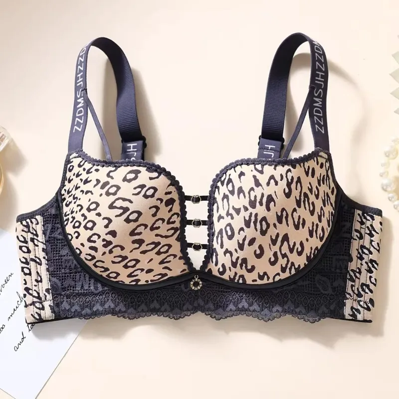 plus Size Thin Wireless Minimizer Bra Leopard Print Gather Anti-Sagging Comfort Lingerie for Big Bust Women — image 8