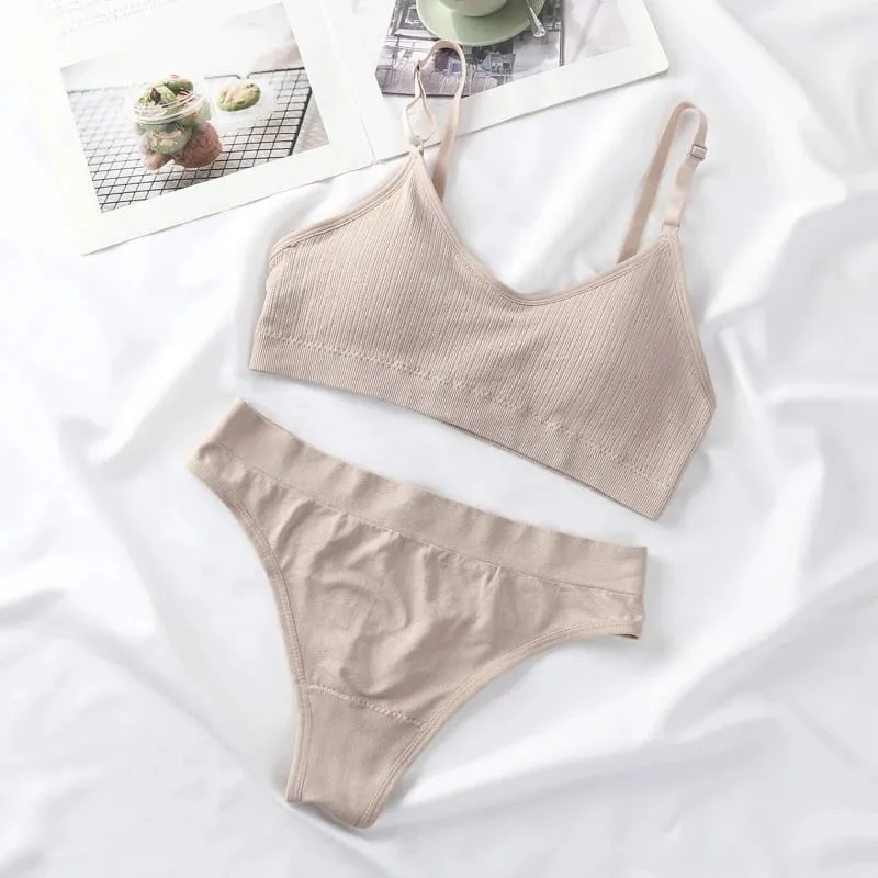 Women Padded Bra And Panties Set Wire Free Seamless Bra Sexy High Waist Thongs Underwear Sports Brassiere Female Lingerie Set