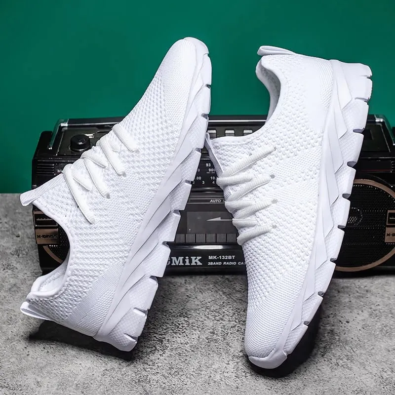 Men's shoes Four Seasons new plus size Flying weaving Lightweight Breathable Casual Sports Shoes Soft Sole Outdoor Running Shoes — image 6