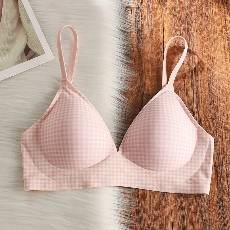 Elegant Seamless Bralette Small Bust Gathering Anti-Sagging Thin Adjustable Straps Wirefree Comfort Fit UK Light Support Bra Set