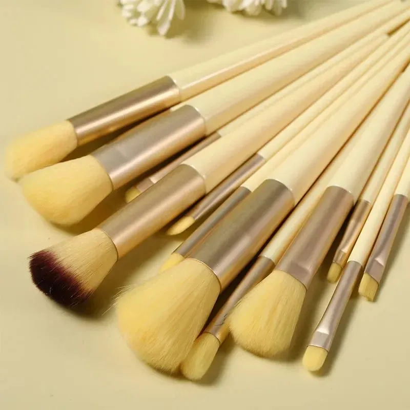 13 PCS Makeup Brushes Set Eye Shadow Foundation Women Cosmetic Brush Eyeshadow Blush Beauty Soft Make Up Tools Bag — image 10