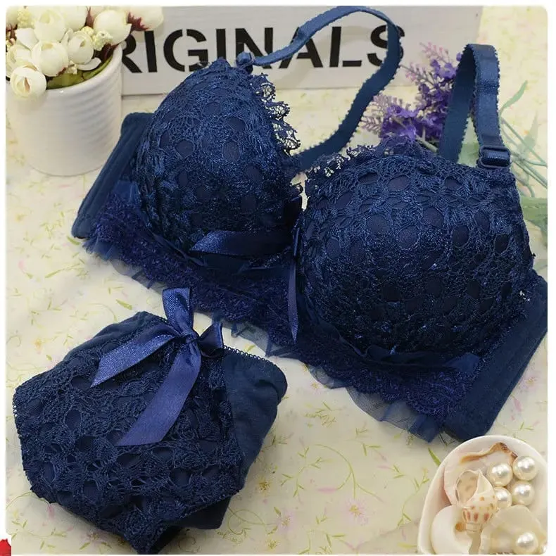 Women Wireless Sexy Bra Set Low Waist Panties Nonwire Bralette Lingerie Set Soft Brassiere Female Fashion Underwear Big Size Set — image 2