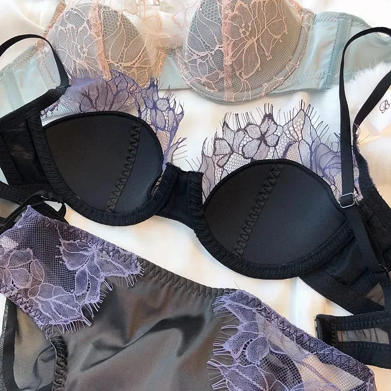 French Sexy Lacy Lacy Underwear Set Thin Bra with Big Breasts and Small Bra Soft Underwire Anti-sagging Side Milk — image 5