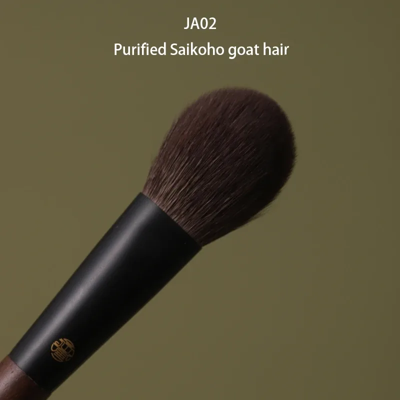 Professional Handmade Makeup Brushes 1PC Soft Squirrel Fox Horse Goat Hair Flat Round Blush Brush Walnut Handle Make Up Brush — image 9