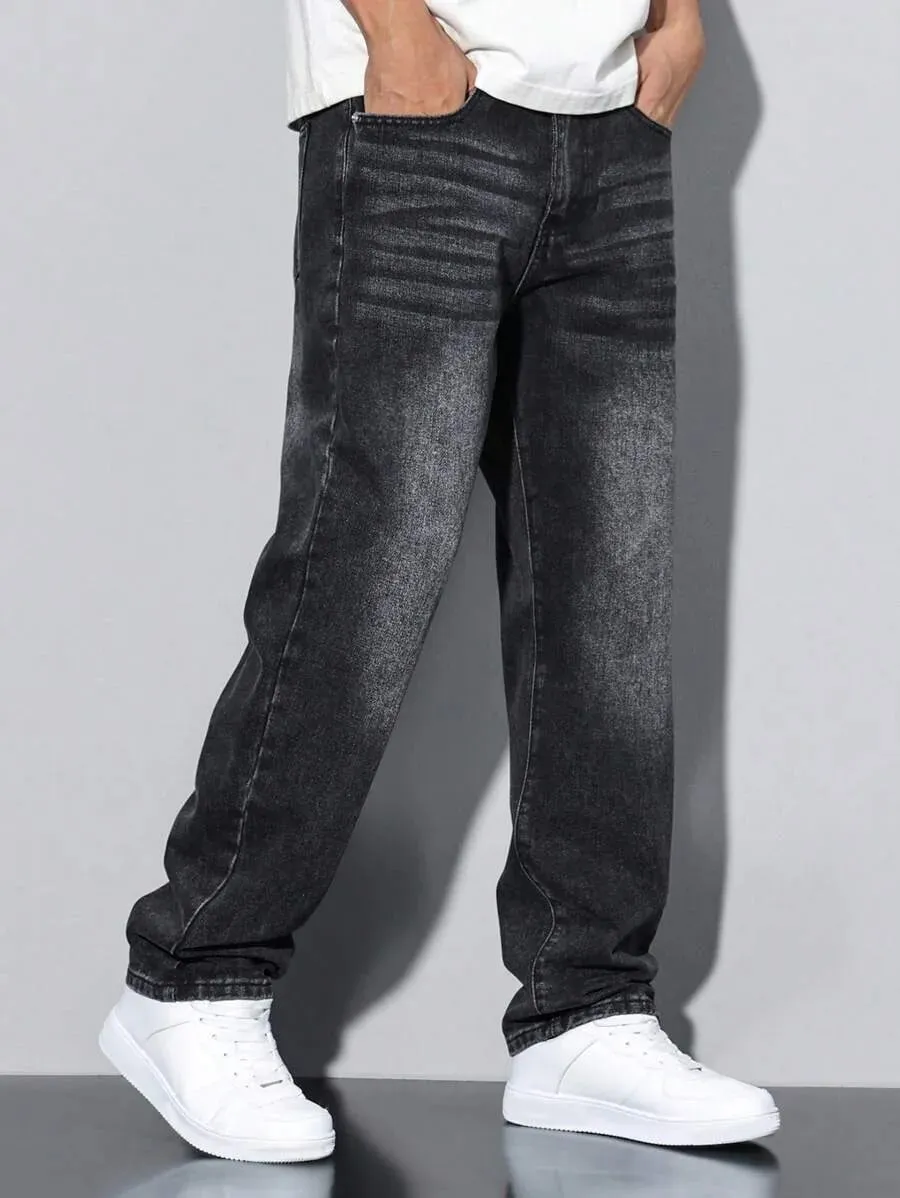 Best-selling black skinny jeans for men with American design suitable for all seasons — image 2