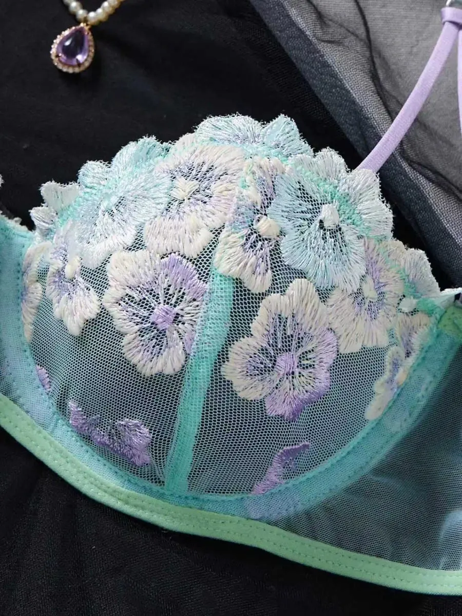 Sheer Mesh Floral Embroidery Lingerie Set Women Underwire Bra And Thong Set Color Contrast Sexy Lace Intimate Lingerie — image 4
