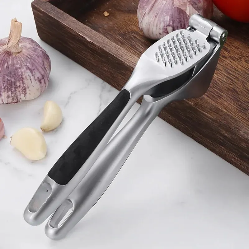 Zinc Alloy Garlic Puree Press Kitchen Tool Multifunctional Manual Garlic Squeezing Machine Household Creative Garlic Paste Clamp — image 1