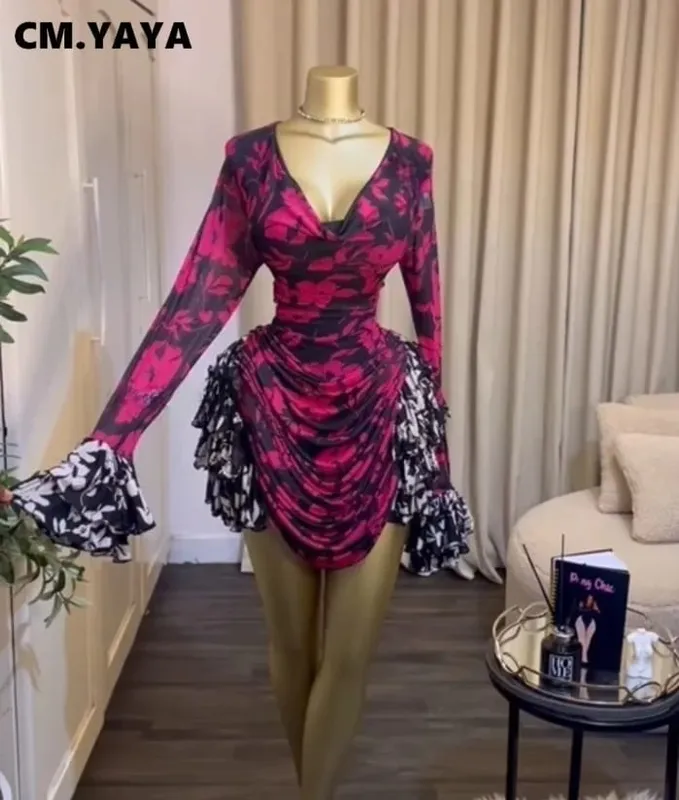 CM.YAYA Damen-Kleid mit Batikdruck, kaskadierende Rüschen, Glocke, lange Ärmel, figurbetont, gerafft, drapiert, V-Ausschnitt, Urlaub, Strand, Urlaubskleider — image 11