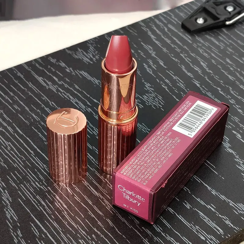 New Charlotte Tilbury Two Color Heart Shaped Powder Blusher Setting Spray Oil Control Powder Blusher Air Cushion Pen Cosmetic — image 21