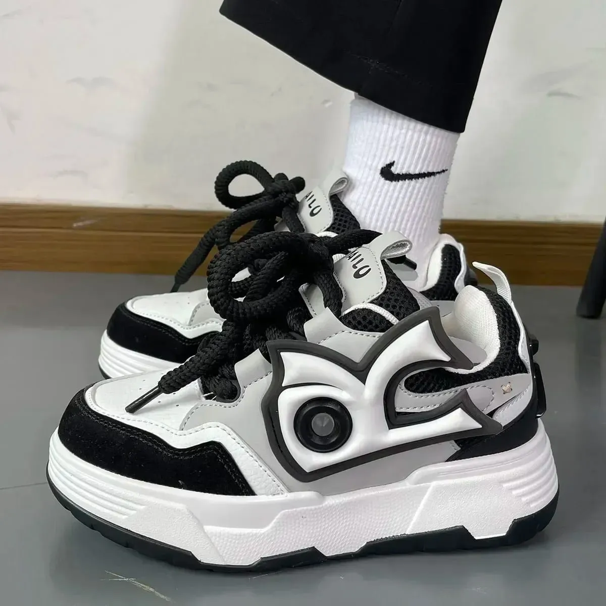 Men Chunky Sneakers 2024 Brand Design Men's Casual Sneakers Thick Sole Mans Skateboarding Shoes — image 9
