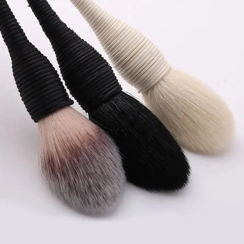 Flat Goat Wool Rattan Makeup Brushes Profesional Foundation Blush Loose Powder Contour Brush for Beauty Make Up Brushes — image 3