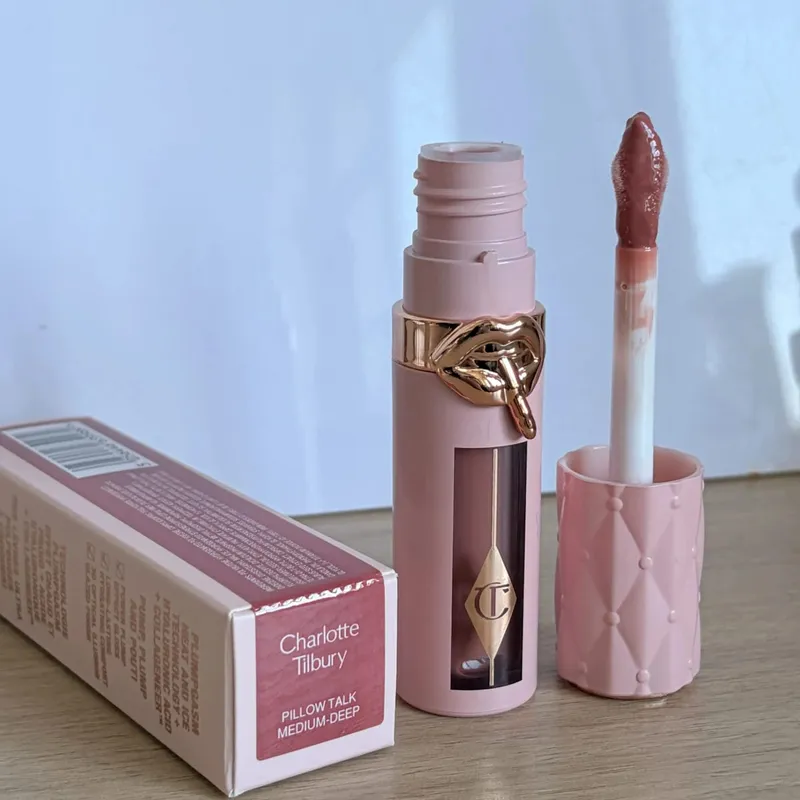 Charlotte Latest Tilbury Moisturized Plump Lip Gloss Highlights Concealer Liquid Foundation Two Color Heartbeat Blush Makeup — image 9