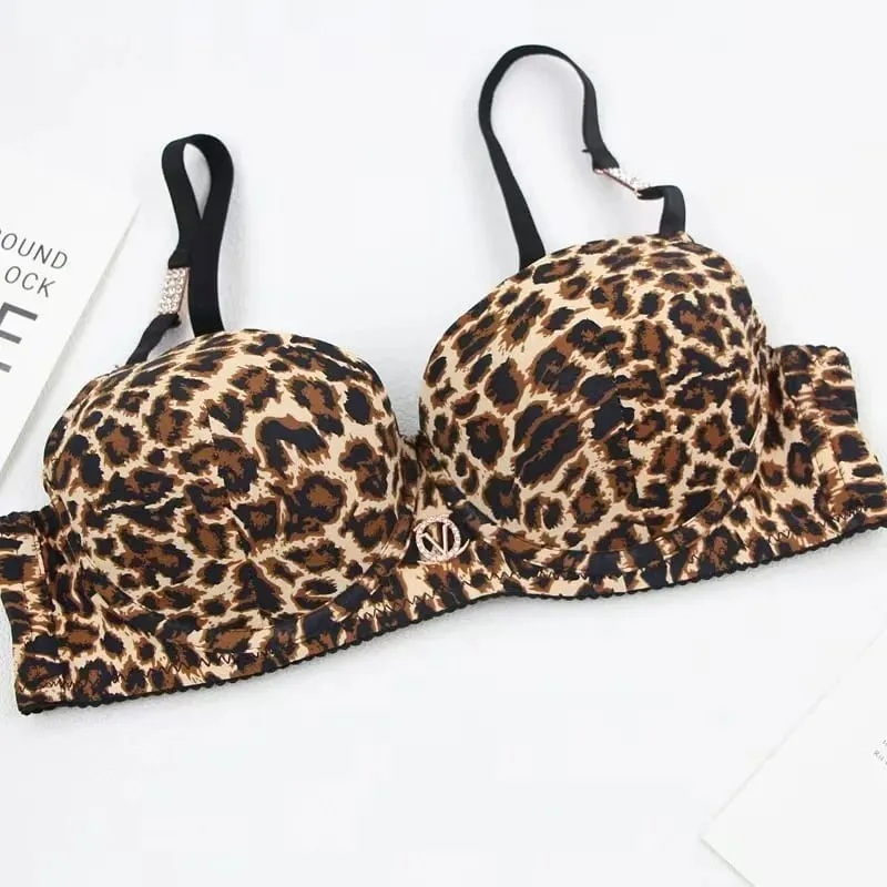 New 2025 Leopard Print Upper Thin Lower Thick Bra Set Sexy Push-Up Bra Set — image 5
