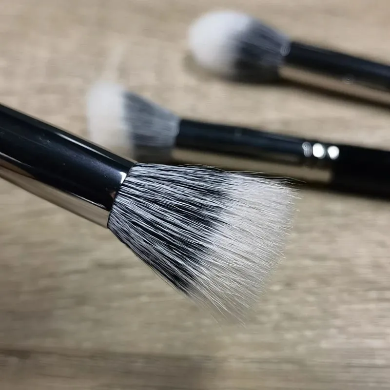 Stippling Highlight Makeup Brushes Blush Goat Hair Multifunctional Beauty Foundation Make Up Brush Tools — image 4