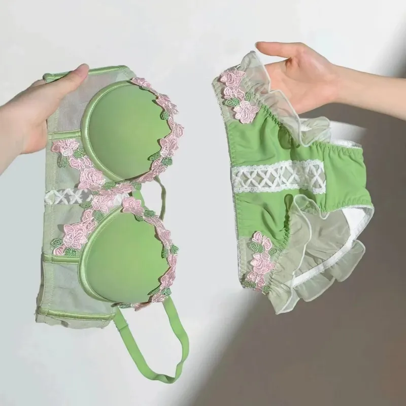 London Anime Bralette - Delicate Wireless Bra for Set Teens Japanese Summer Underwear Small Bust Close-Fit Subtle Allure — image 12