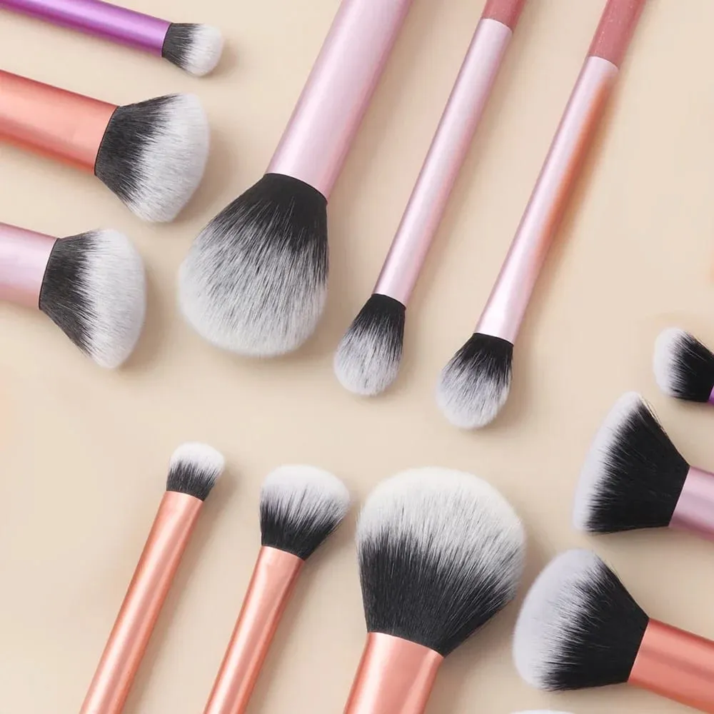12pcs Makeup Brush Kit Soft Synthetic Hair Make Up Brushes Foundation Blush Eyeshadow Cosmetic Makeup Tools — image 4