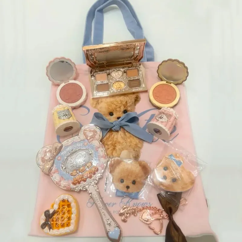 Flower Knows Makeup Kit Sweetie Bear Concealer Palette Silk Satin Blusher Lip Jelly Mirror Hair Clip Makeup Bag Mini Powder Set — image 3