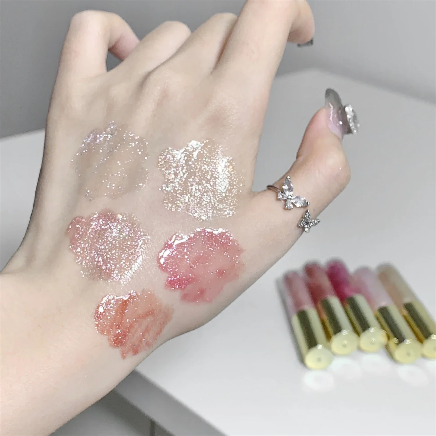 Pearl Diamond Glitter Lip Glaze Long-lasting Moisturizing Plumping Gloss Lip Tint Oil Makeup Mirror Water Light Liquid Lipsticks