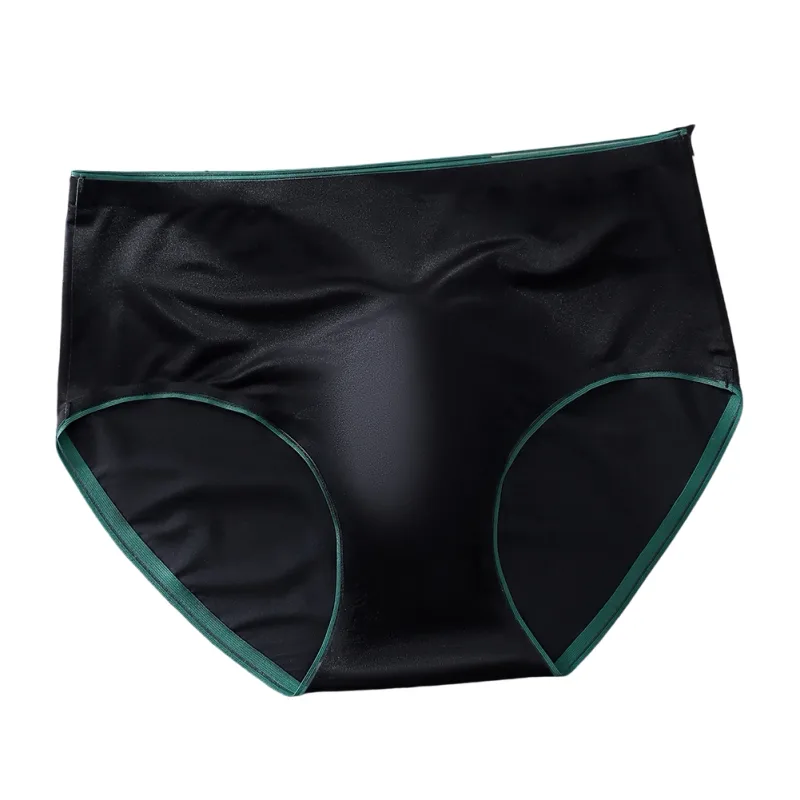 White Men Briefs Stylish Low Waist Panties Briefs 50 Polyamide 50 Spandex Solid Pattern Design Breathable Fabric
