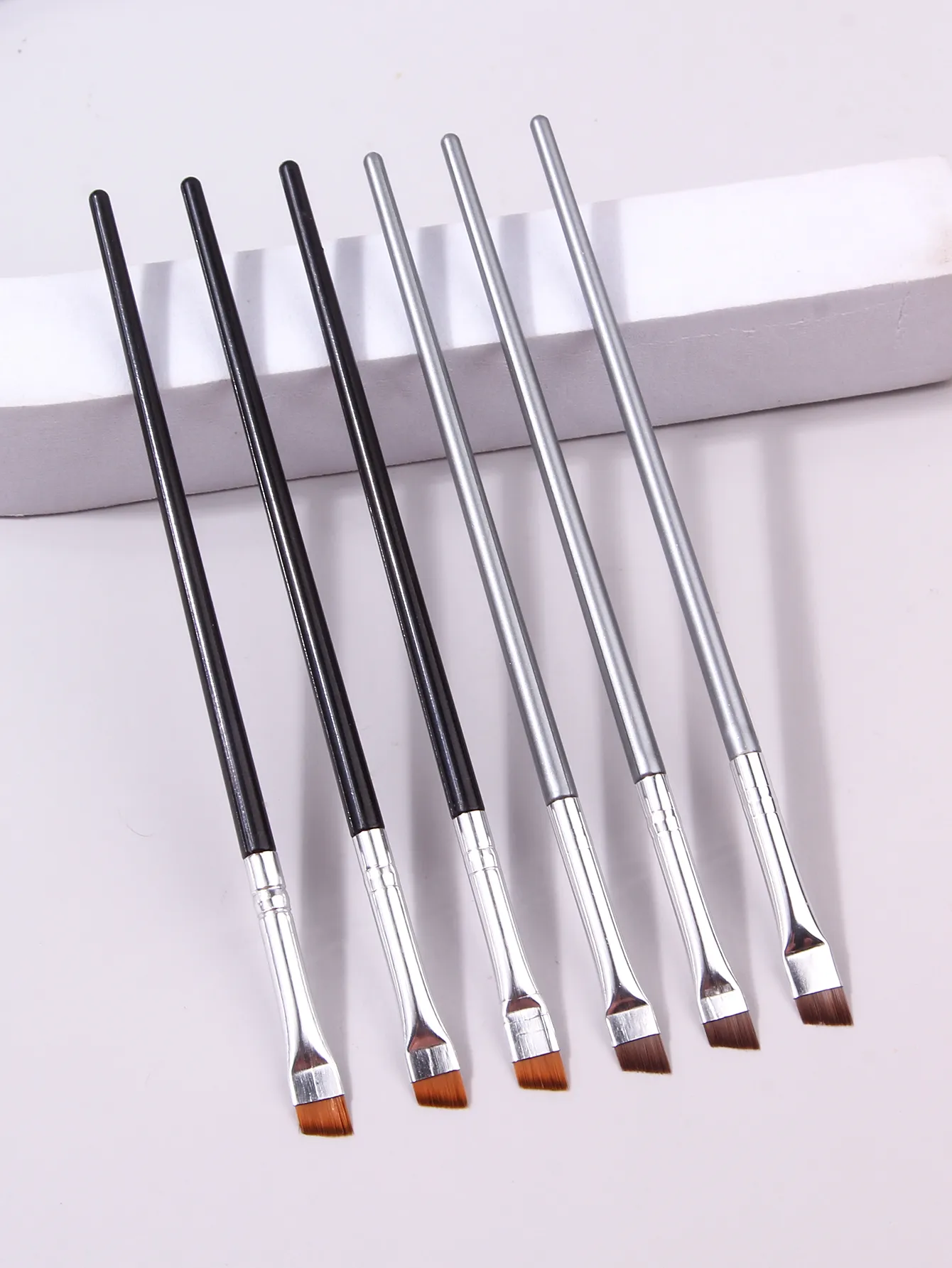 6PCS Thin Eyeliner Makeup Brush Set Fine Liner Brushes Professional Angled Eyebrow Brush High Quality Brow Contour Makeup Tool