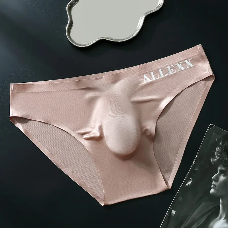 Sømløse issilketrusser til mænd Sissy Convex Pouch-trusser Ultratynde gennemsigtigt lingeriunderbukser Elastisk lavtaljeundertøj