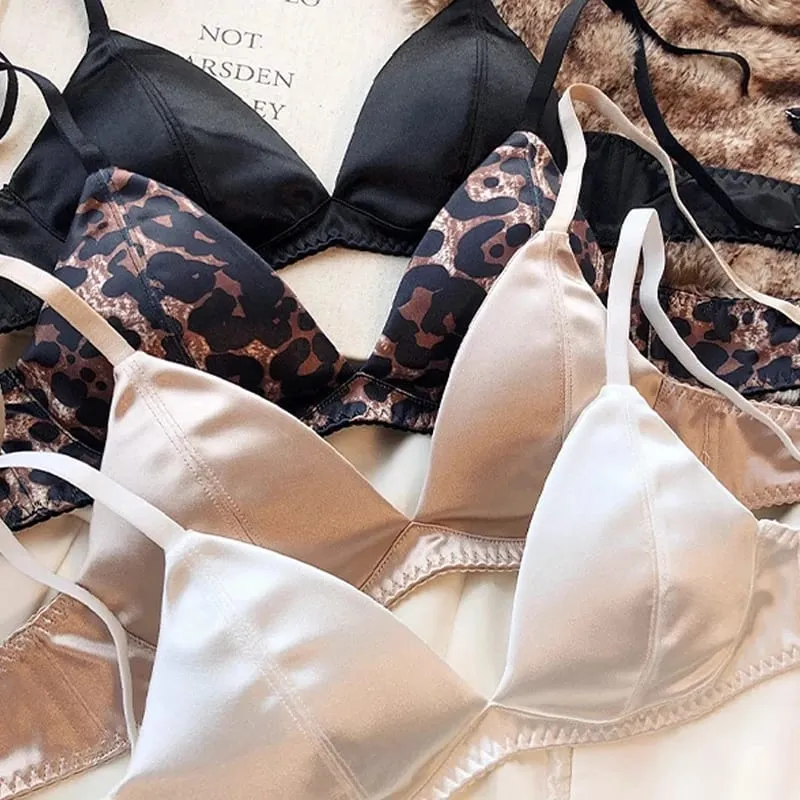 French Triangular Cup Bra Without Scars Women's Underwear Thin Anti Sagging Comfortable Fabric Without Steel Rings Bra Set
