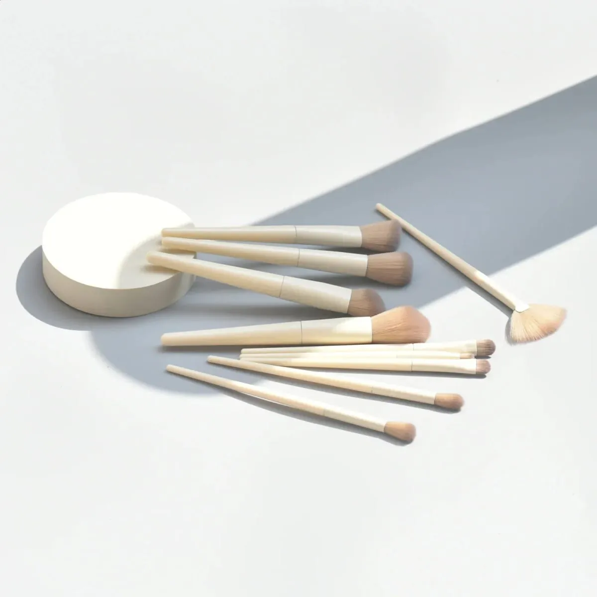 Soft Fluffy Makeup Brushes Set Eye Shadow Foundation Women Cosmetic Powder Blush Blending Beauty Make Up beauty Tool — image 4