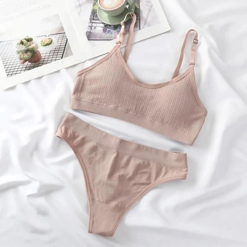 Women Padded Bra And Panties Set Wire Free Seamless Bra Sexy High Waist Thongs Underwear Sports Brassiere Female Lingerie Set