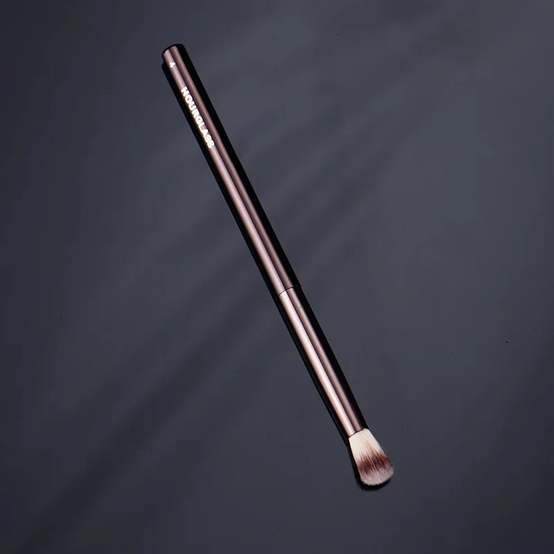 1 piece #4 Crease Makeup brushes Eye shadow Make up brush Highlighter exquisite Professional Cosmetic tool metal handle with box — image 4