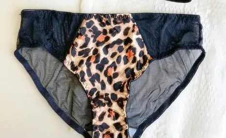 Cetakan Leopard Bergaya Pakaian Dalam Tanpa Wayar Lancar Nipis Selesa Kumpul Payudara Kecil Bentuk Payudara Cantik Pakaian Kasual Lembut S-XL — image 21