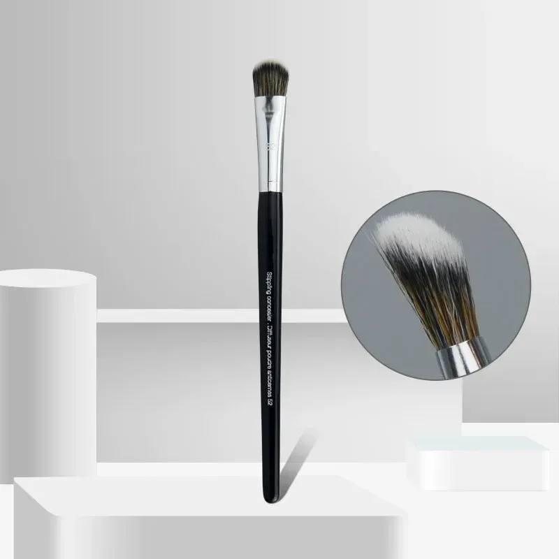 #52 Foundation Concealer Brush #47 Makeup Brushes Angled Broom Liquid Foundation Face Eye Shadow Makeup Tools brochas maquillaje