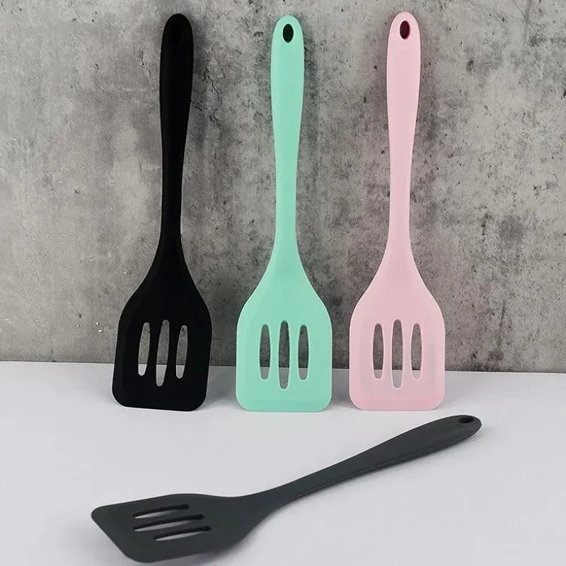 Egg Fish Frying Pan Scoop Silicone Turners Cooking Utensils Spatula Fried Shovel Gadgets Kitchen Tools Cooking Accessories — image 2