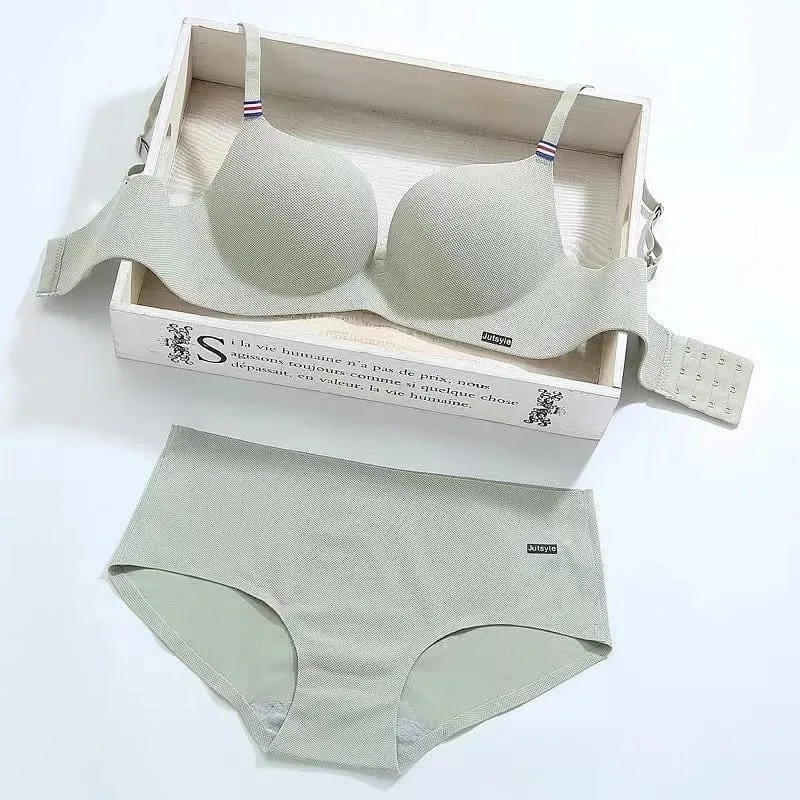 Wireless Ice Silk Bra Set Women Push Up Bra Beautiful Back Sexy Bra Underwear Comfortable Seamless Lingerie Panty Set — image 9