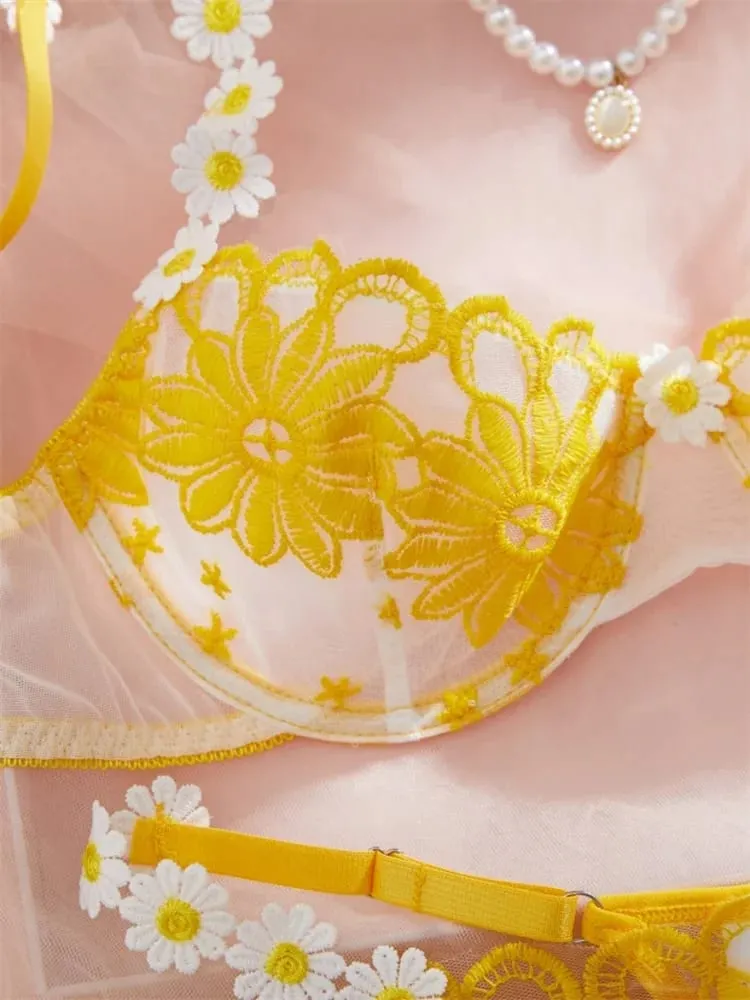 Vílí sexy sada spodního prádla Sladké krajkové spodní prádlo Luxusní intimní erotické prádlo Krásné květinové vyšívané sady podprsenky a kalhotek — image 4